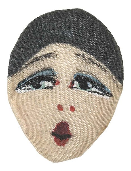 item5.rendition.slideshowVertical.buttons-exhibit-at-les-arts-decoratifs-07