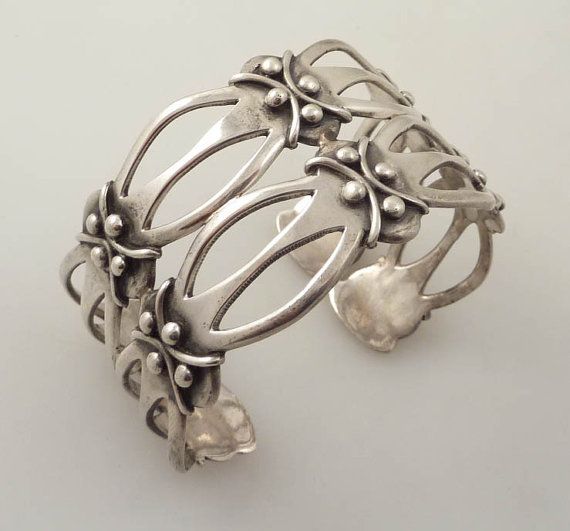 2be99924edb086713b53a73c9dc4fdf7