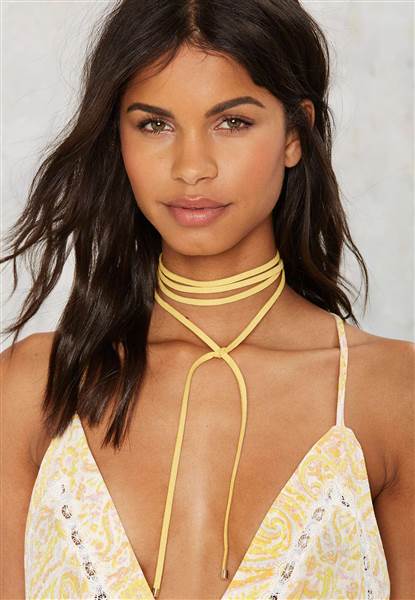 lfl-chokers-017-nastygal-today-160707_9ef7d8f4cd081a7ad3338a02641daa8a.today-inline-large.jpg