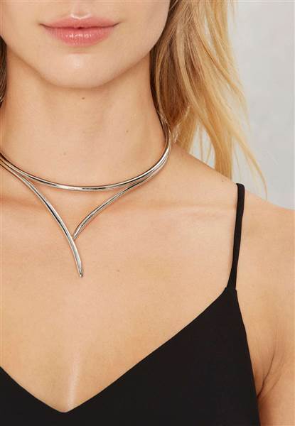 lfl-chokers-018-nastygal-today-160707_9ef7d8f4cd081a7ad3338a02641daa8a-today-inline-large